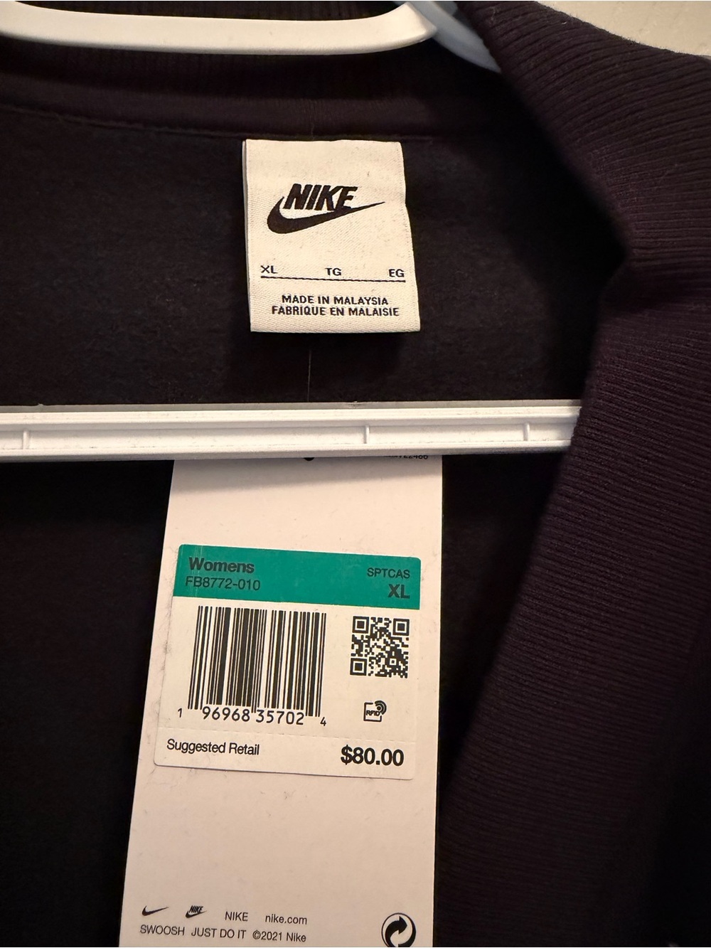 Nike Women's Black V-Neck Logo Cardigan - Picture 4 of 4